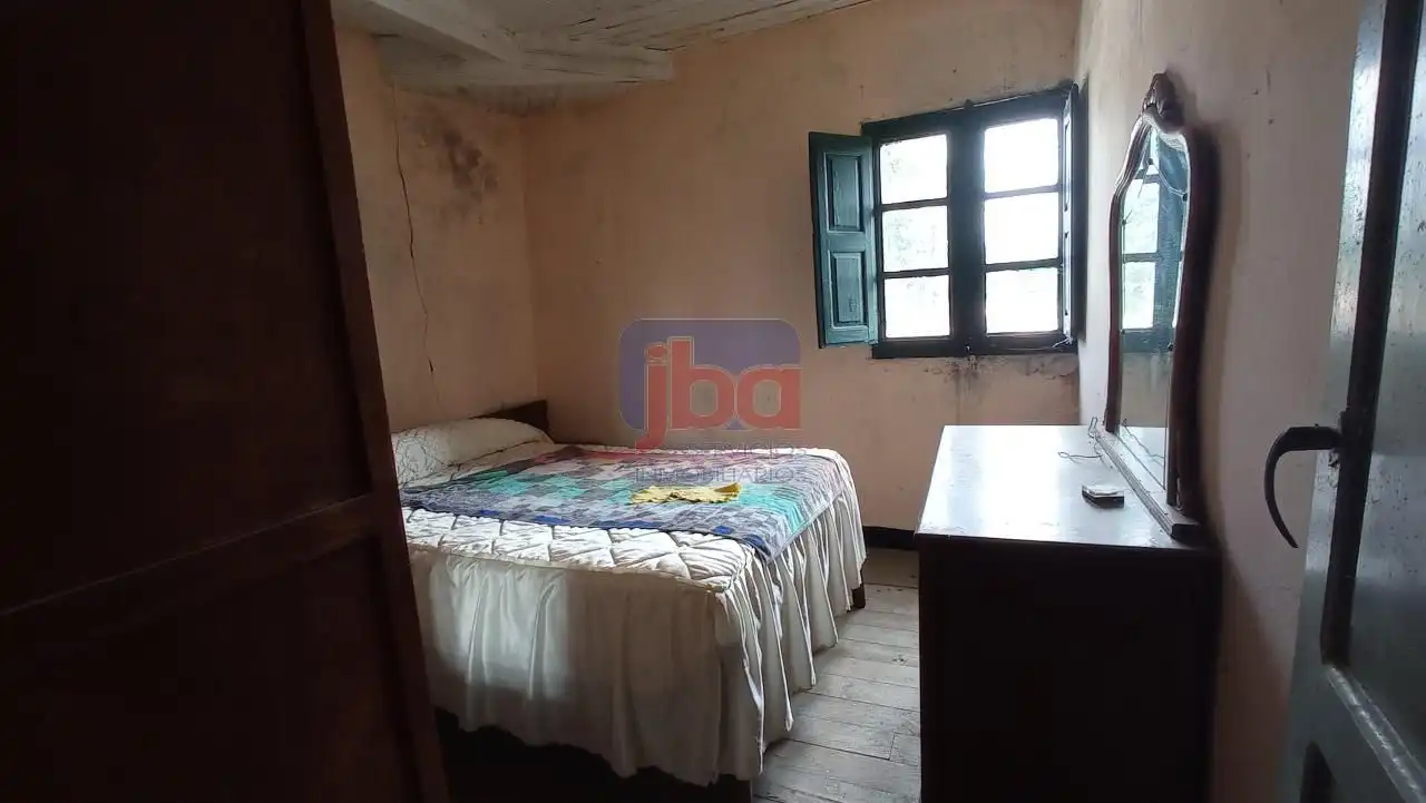 Habitación de Casa o chalet en venta en Ourense Capital  con Calefacción y Jardín privado