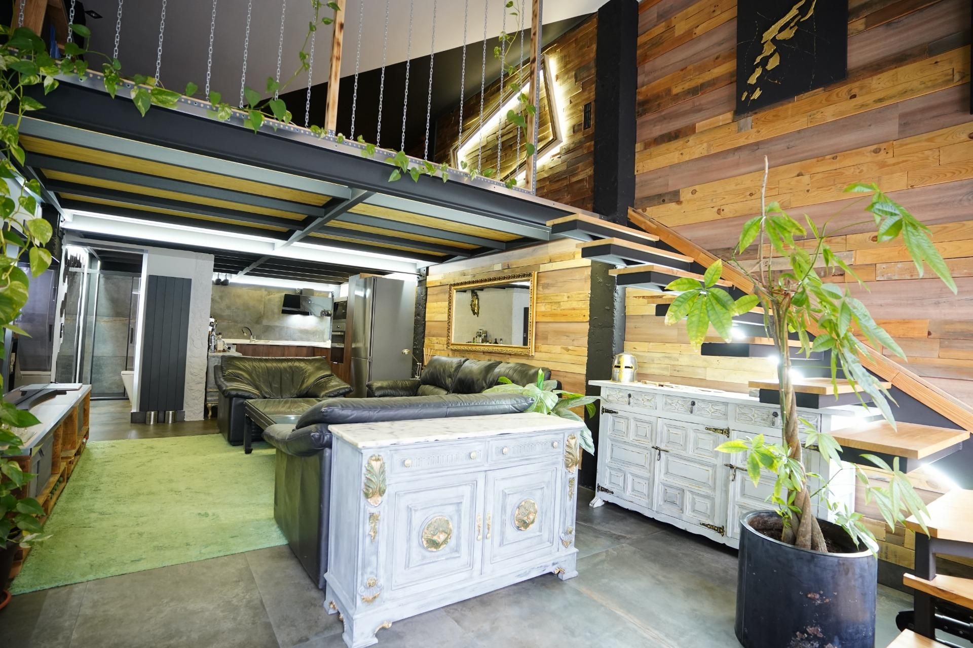 Loft for sale in  Madrid Capital  with Air Conditioner and Heating