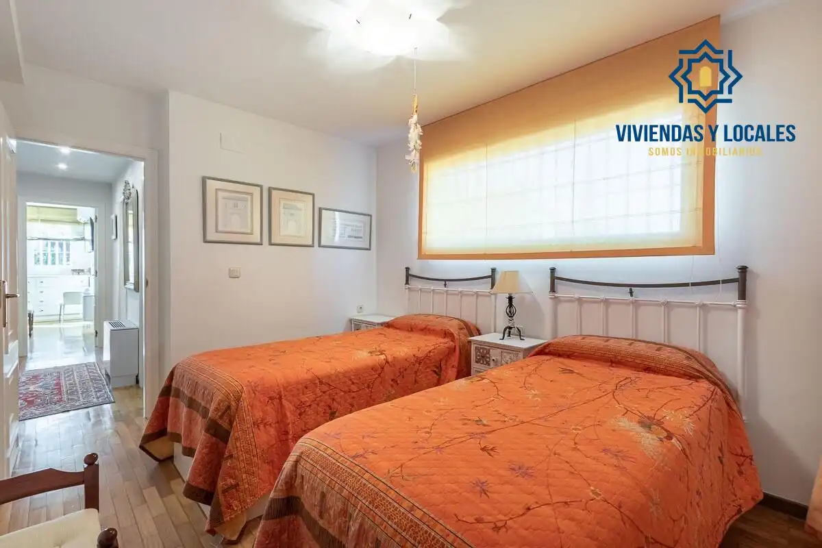 Maison avec terrasse à vendre à Genil, imagen 33