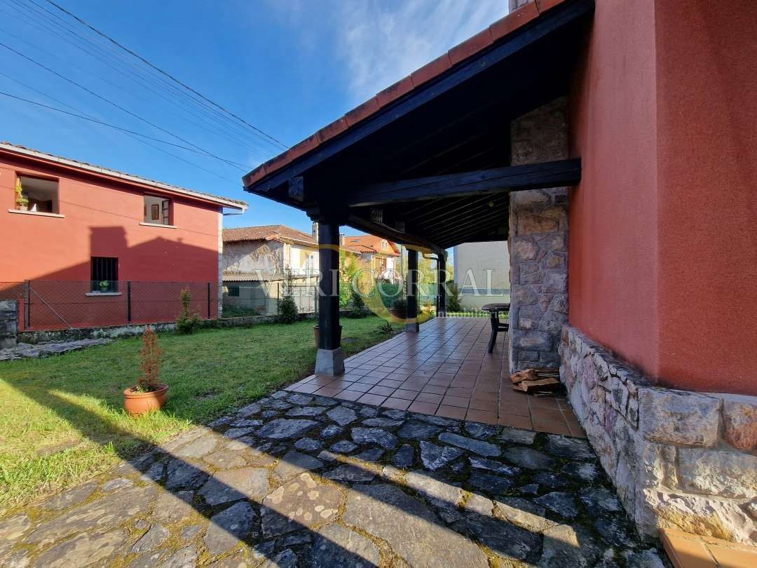 Single-family semi-detached for sale in Póo, Celorio - Poó - Parres