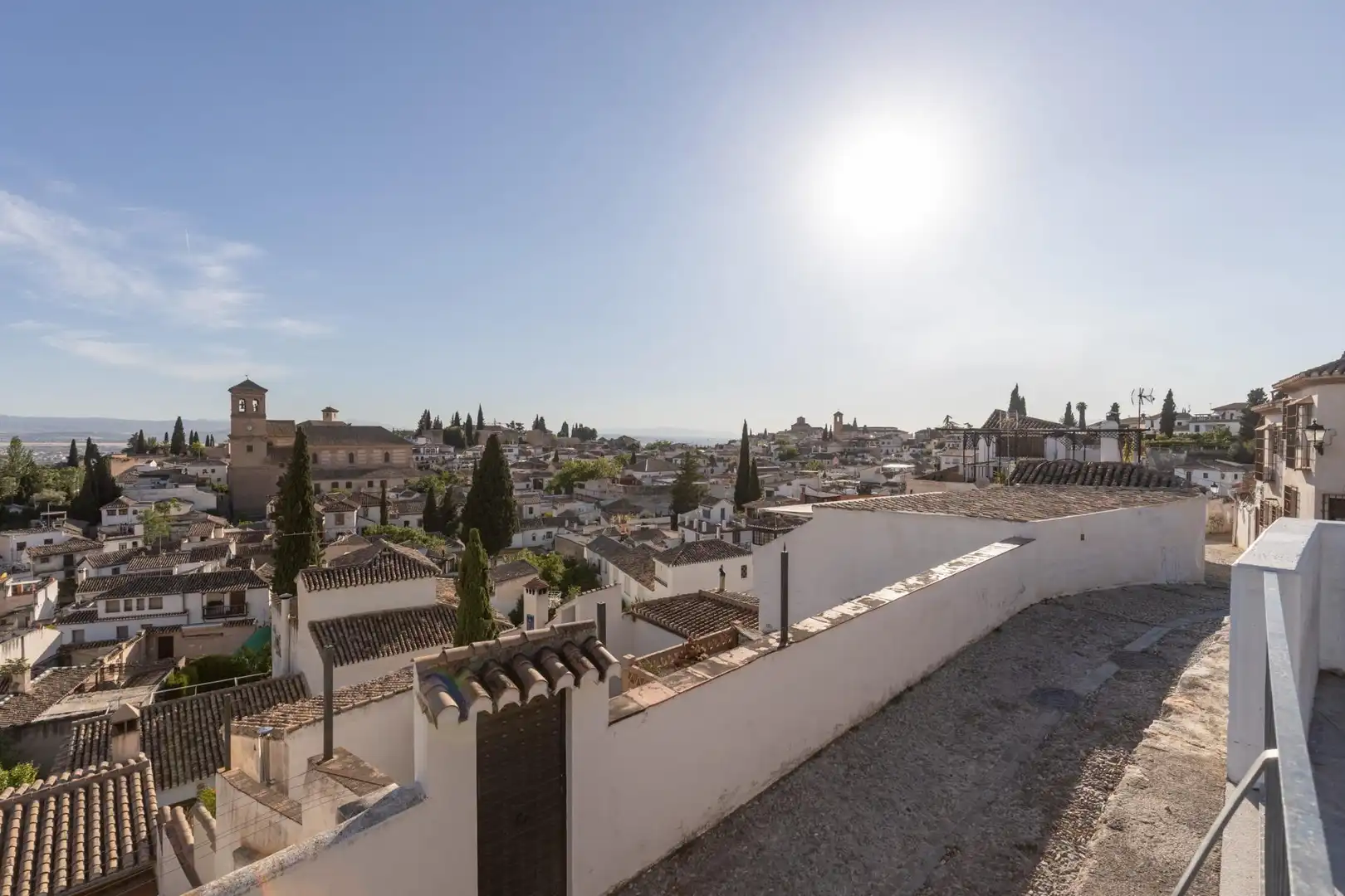Vista exterior de Residencial en venda en Granada