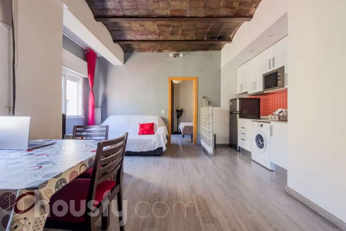 Sala de estar de Piso en venta en Barcelona con Aire acondicionado, Parquet y Amueblado