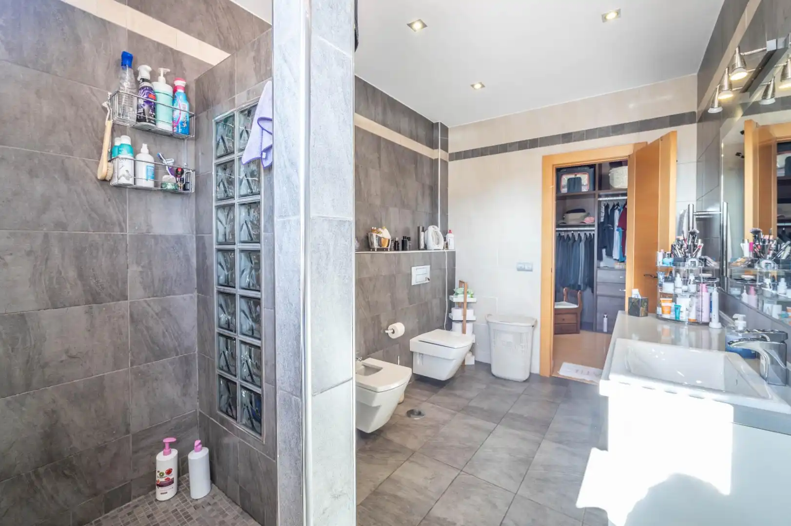 Baño de Casa o chalet en venta en Albolote con Aire acondicionado, Calefacción y Terraza