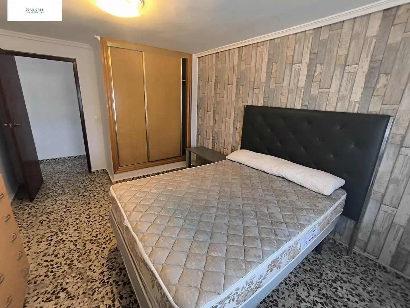 Habitación de Casa o chalet en venta en Albacete con Trastero y Piscina