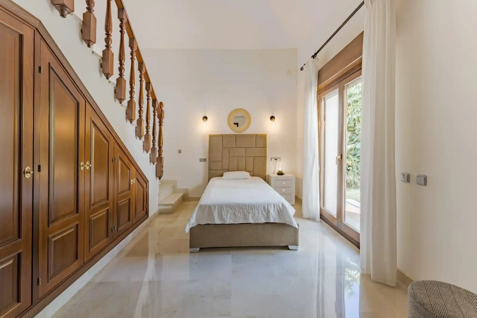 Chalet con piscina en venta en Nueva Andalucía, imagen 9