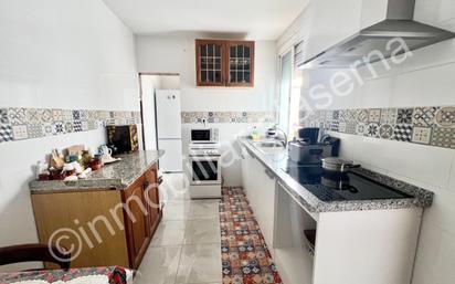 Kitchen of Flat for sale in León Capital   with Heating and Parquet flooring