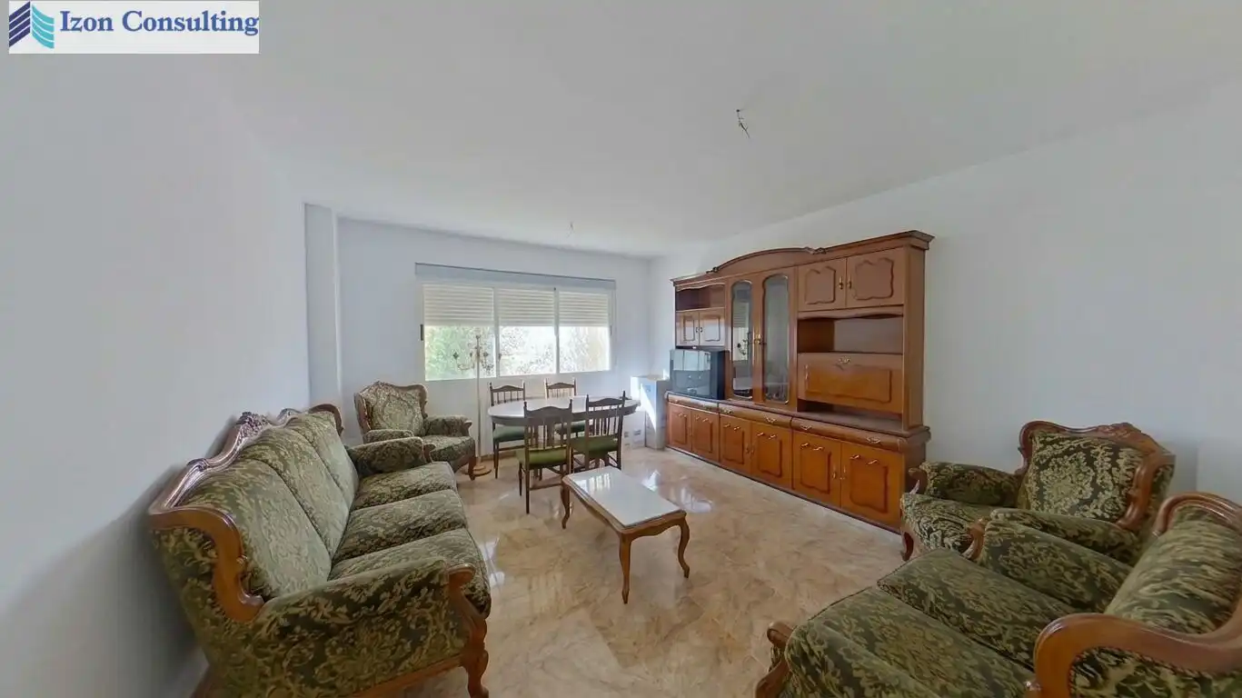 Sala d'estar de Casa adosada en venda en Pozohondo amb Calefacció, Terrassa i Traster