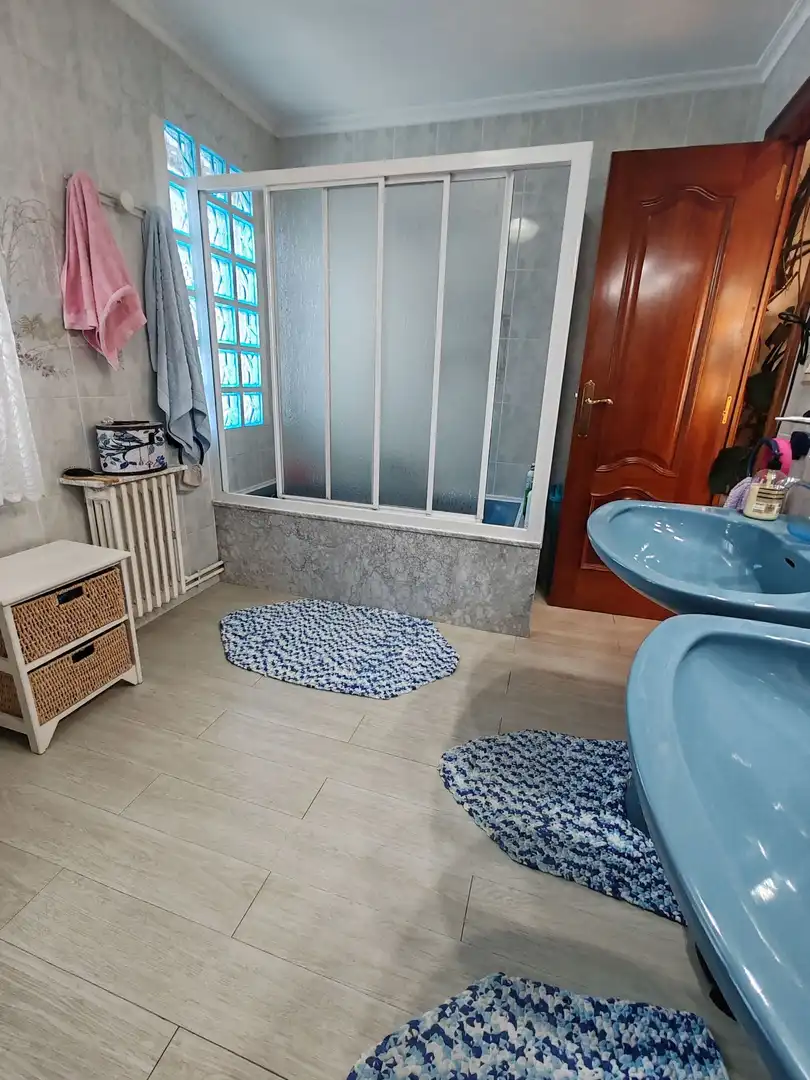 Baño de Casa o chalet en venta en Santa Marta de Tormes con Calefacción