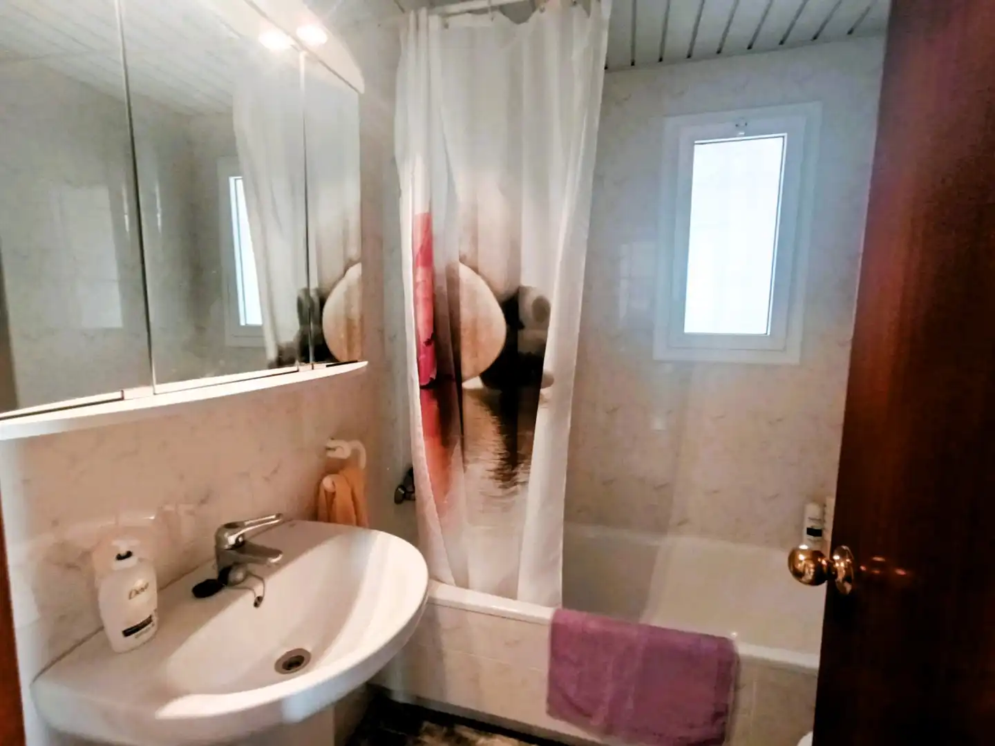 Bathroom of Flat for sale in Cunit  with Air Conditioner, Storage room and Furnished