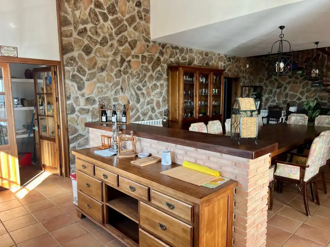 Houses for sale in Torre de Juan Abad  with Air Conditioner, Heating and Private garden