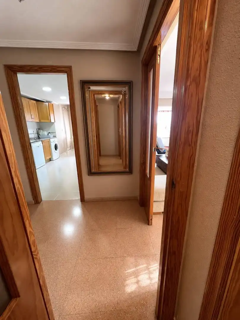 Piso en venta en Alicante / Alacant con Jardín privado, Terraza y Trastero