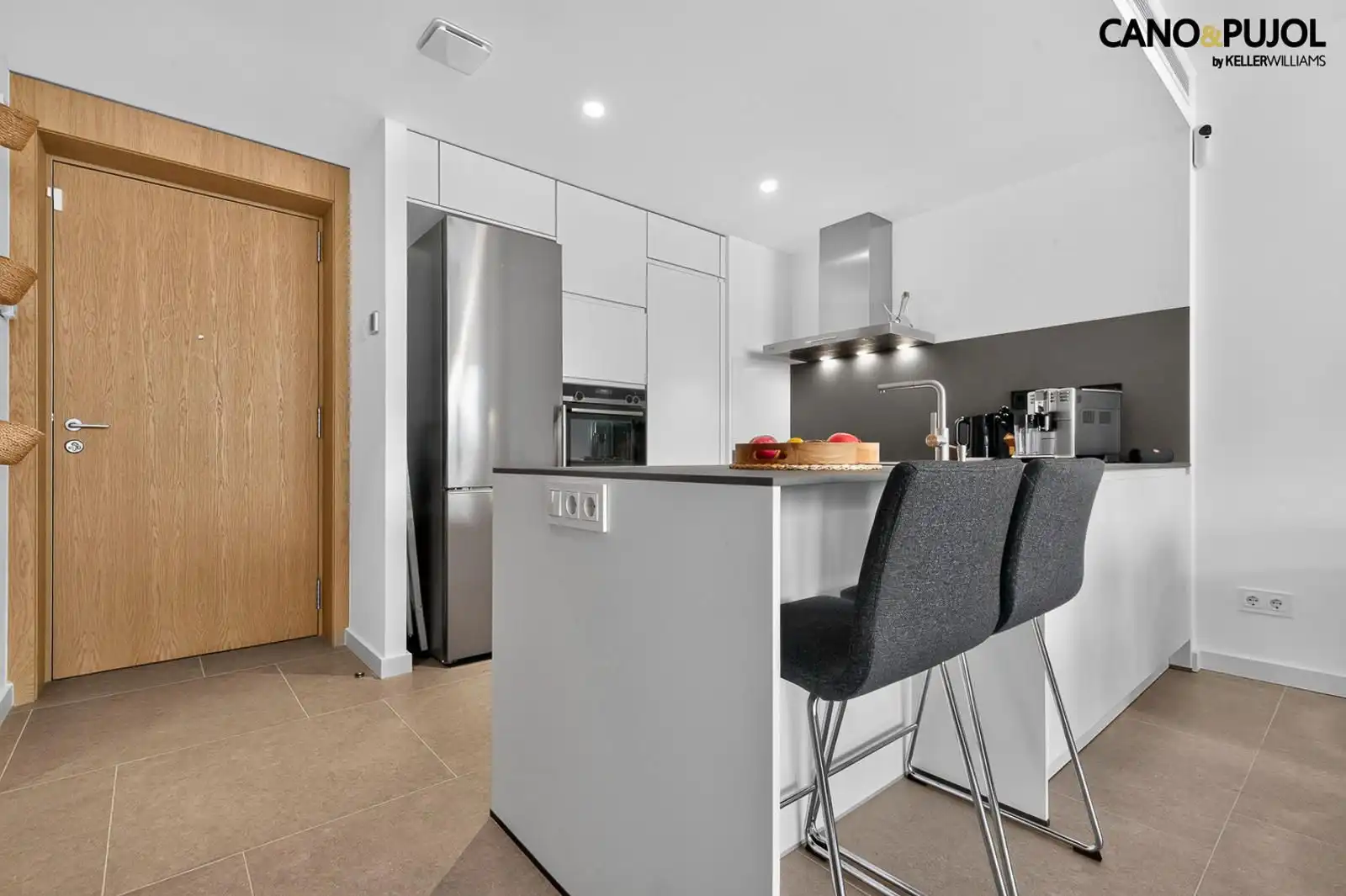 Piso con terraza en venta en josep tarradellas, imagen 13