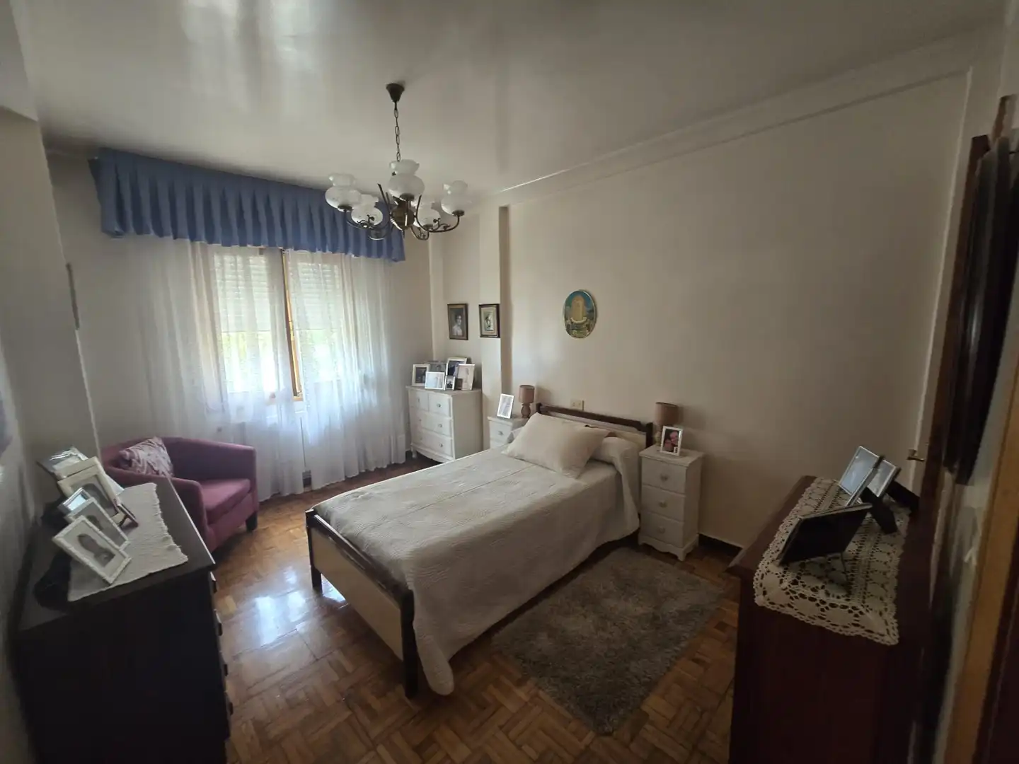 Habitación de Casa o chalet en venta en Vigo  con Calefacción, Jardín privado y Terraza