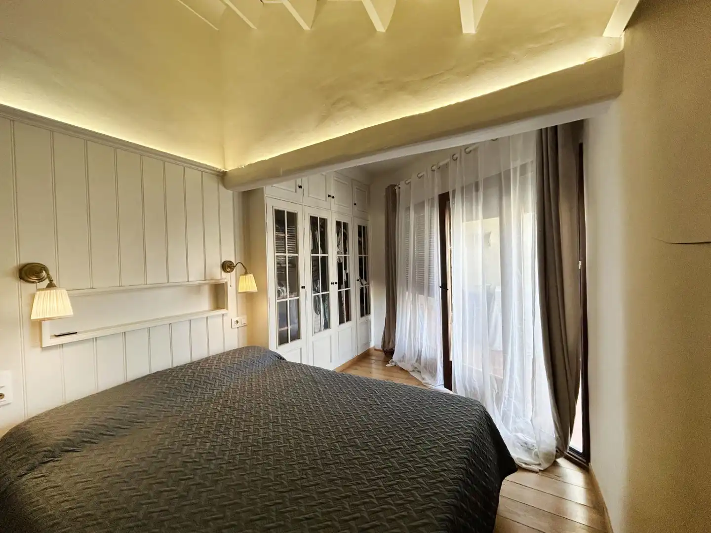 Schlafzimmer von Haus oder Chalet zum Verkauf in Novelda mit Parkett, Terrasse und Alarm