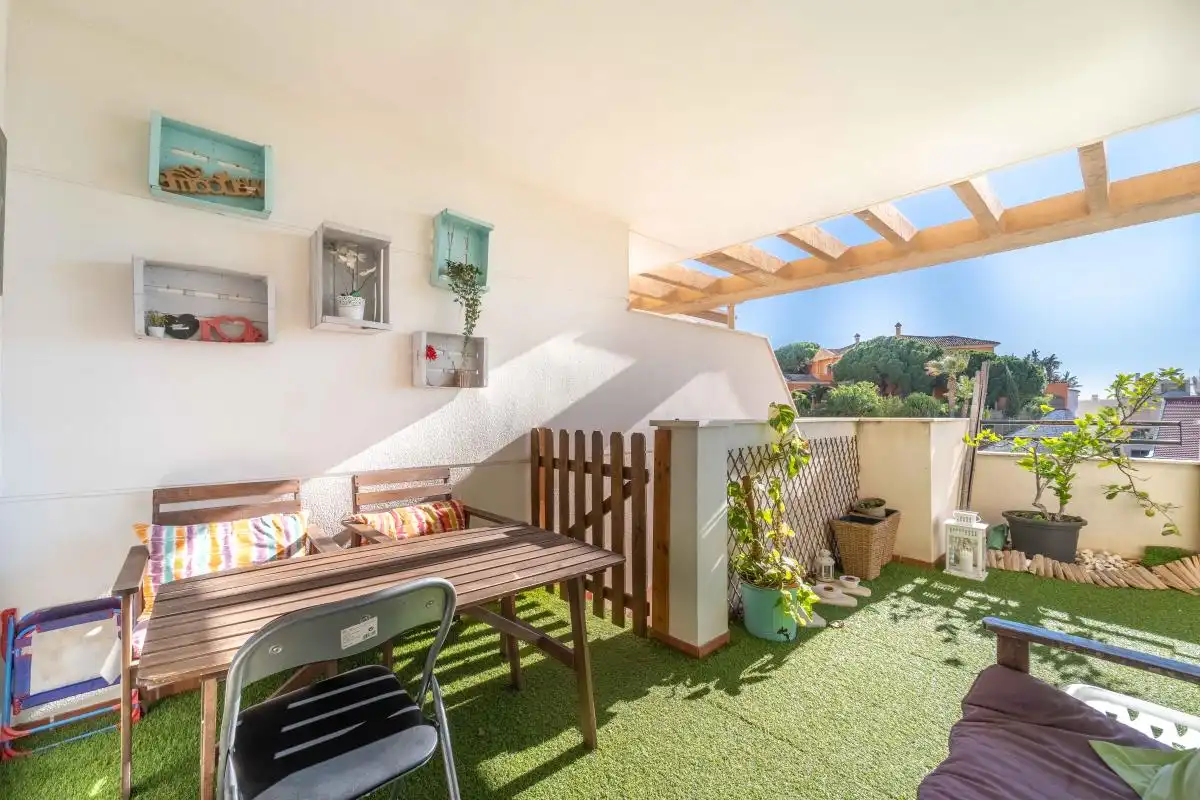 Flat for sale in Av. Retamar, La Capellanía - El Higuerón