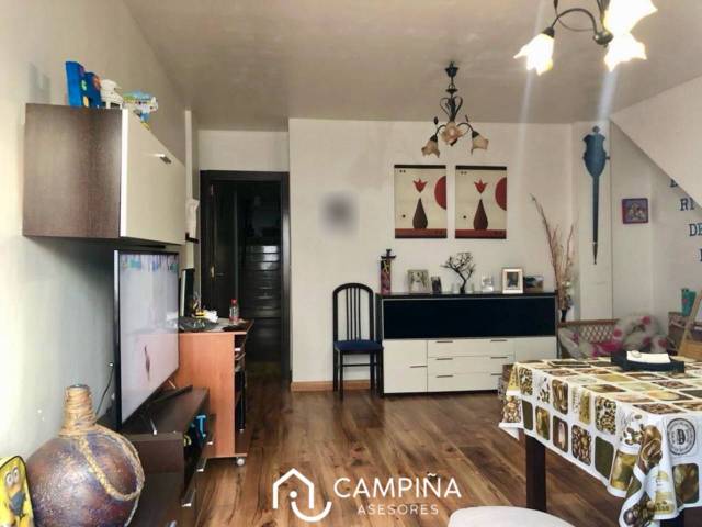 Casa adosada en Venta en Trigueros