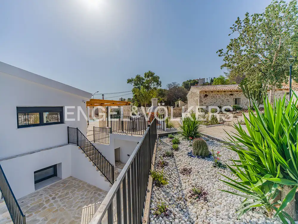 Terrassa de Casa o xalet en venda en El Campello amb Aire condicionat, Calefacció i Jardí privat
