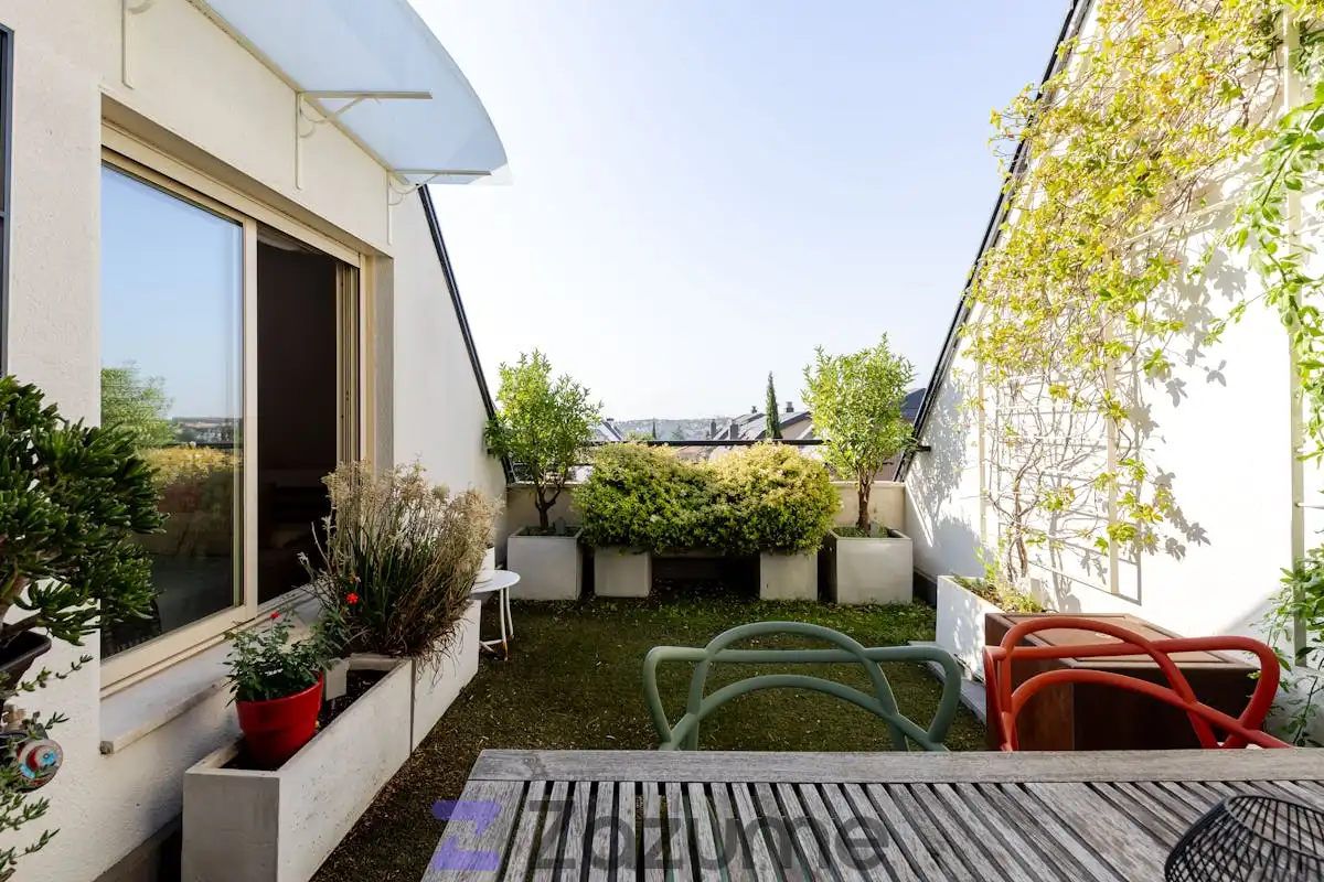 Terrace of Flat for rent in Pozuelo de Alarcón  with Air Conditioner, Heating and Parquet flooring