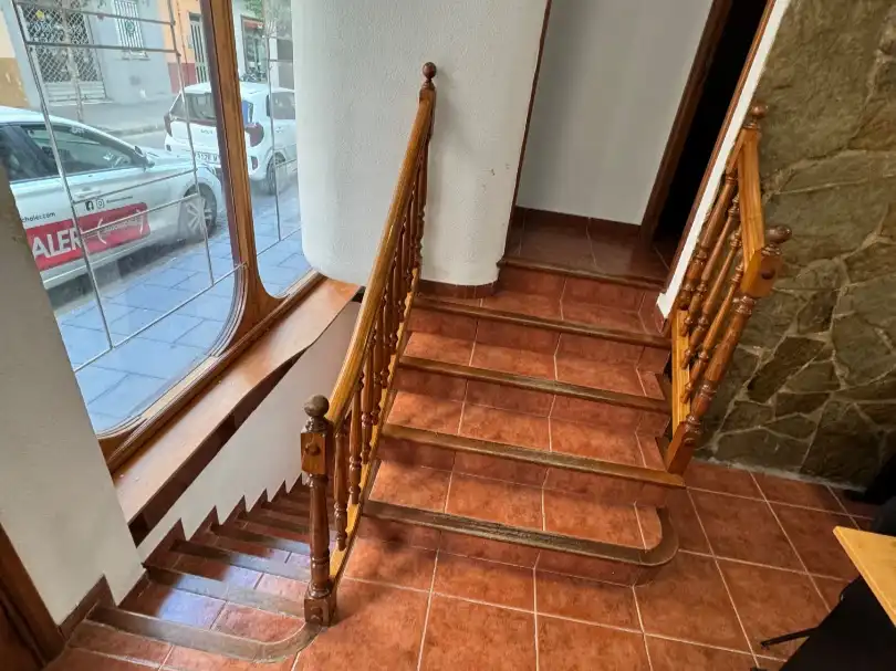 Local comercial en alquiler en doctor Fleming 6