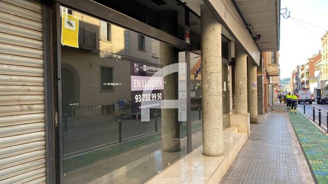 Local comercial en Alquiler en galileu en Ca n'Aurell