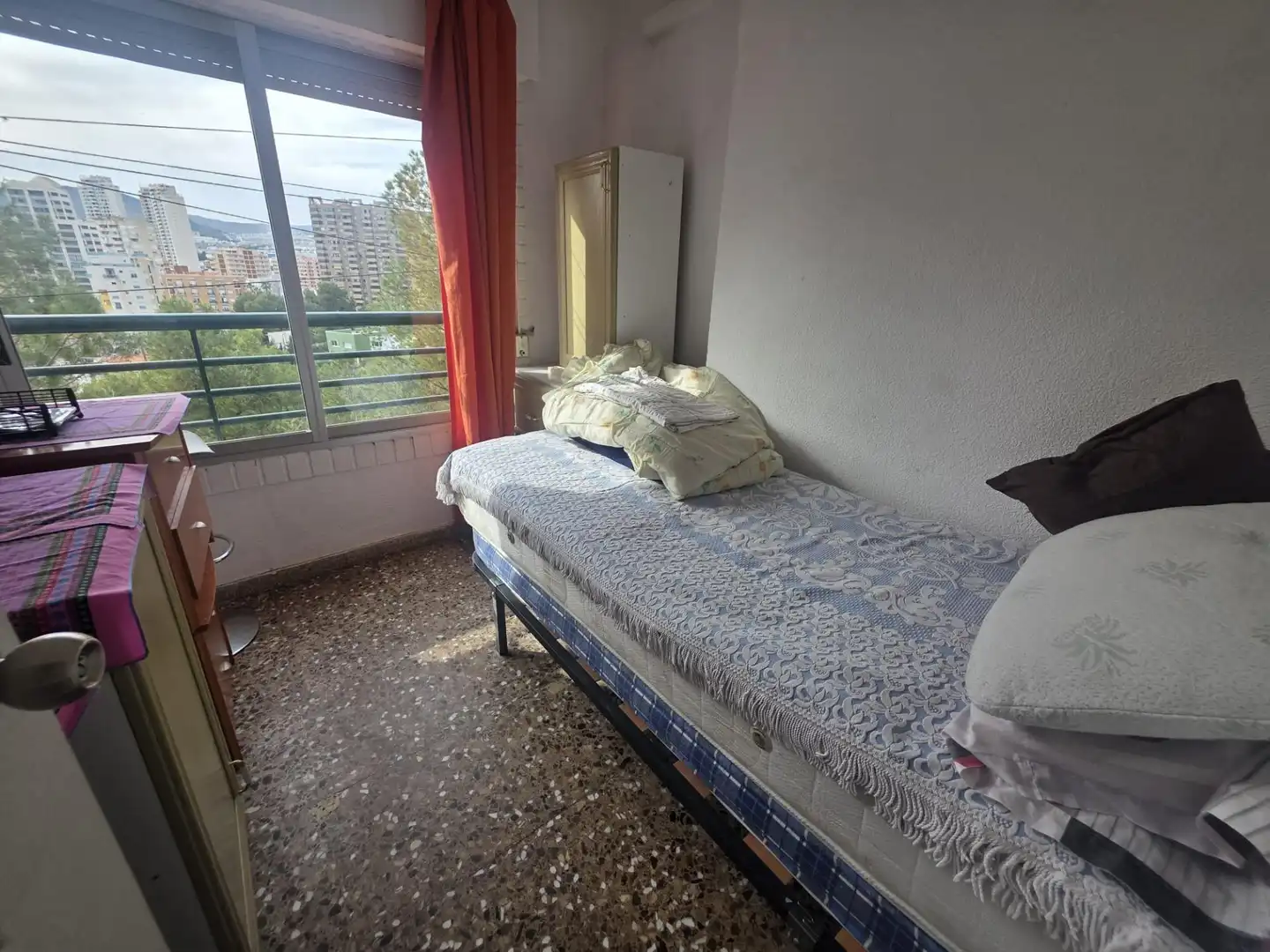 Bedroom of Flat for sale in Benidorm  with Community pool