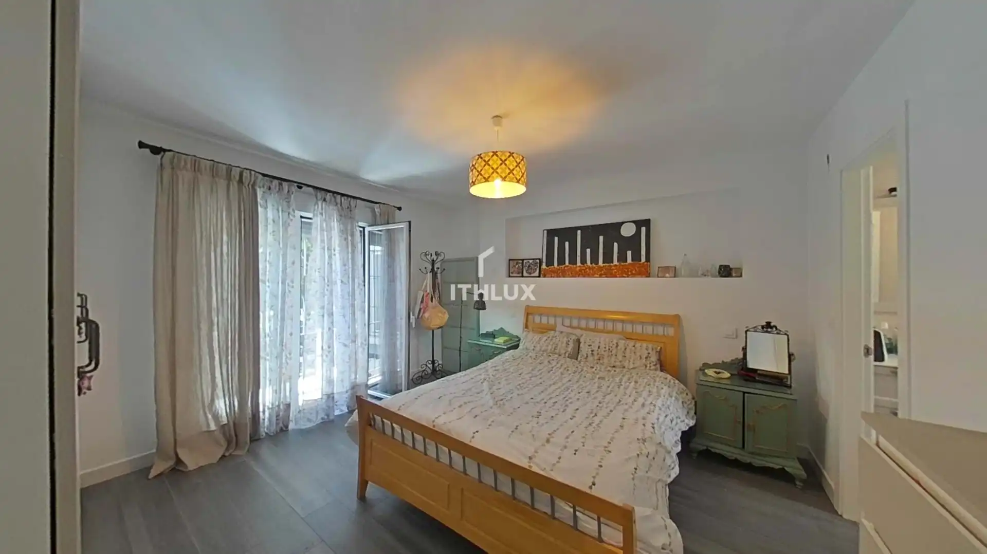Bedroom of Detached homes for sale in Sevilla  with Air Conditioner, Terrace and Storage room