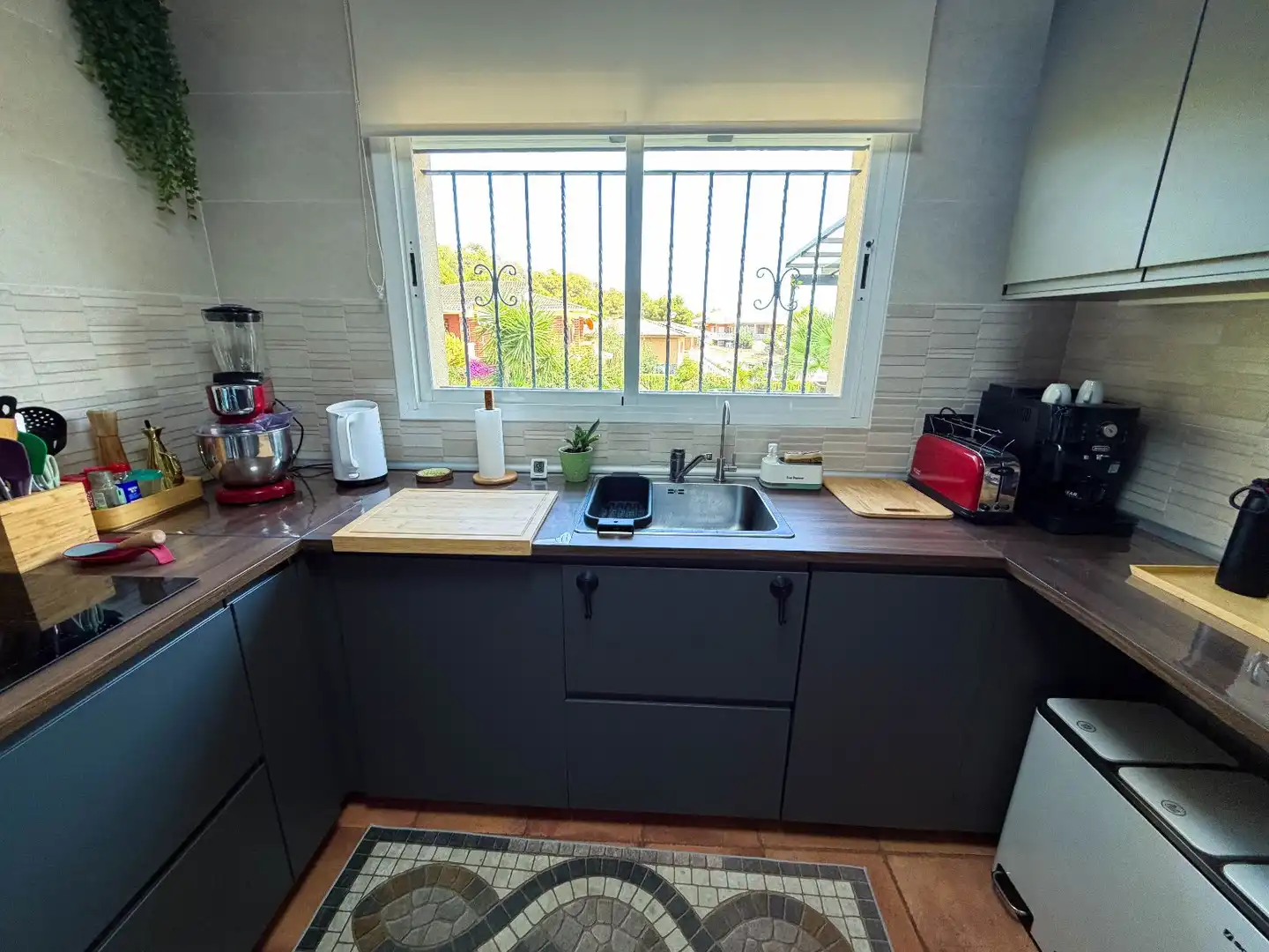 Kitchen of Houses for sale in Roda de Berà  with Air Conditioner, Heating and Terrace