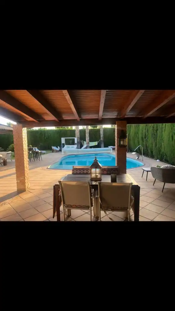 Casa con piscina en venta en Centro, imagen 3