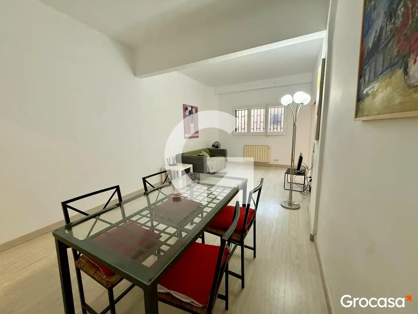 Esszimmer von Erdgeschoss zum Verkauf in Barcelona mit Heizung, Möbliert und Ofen