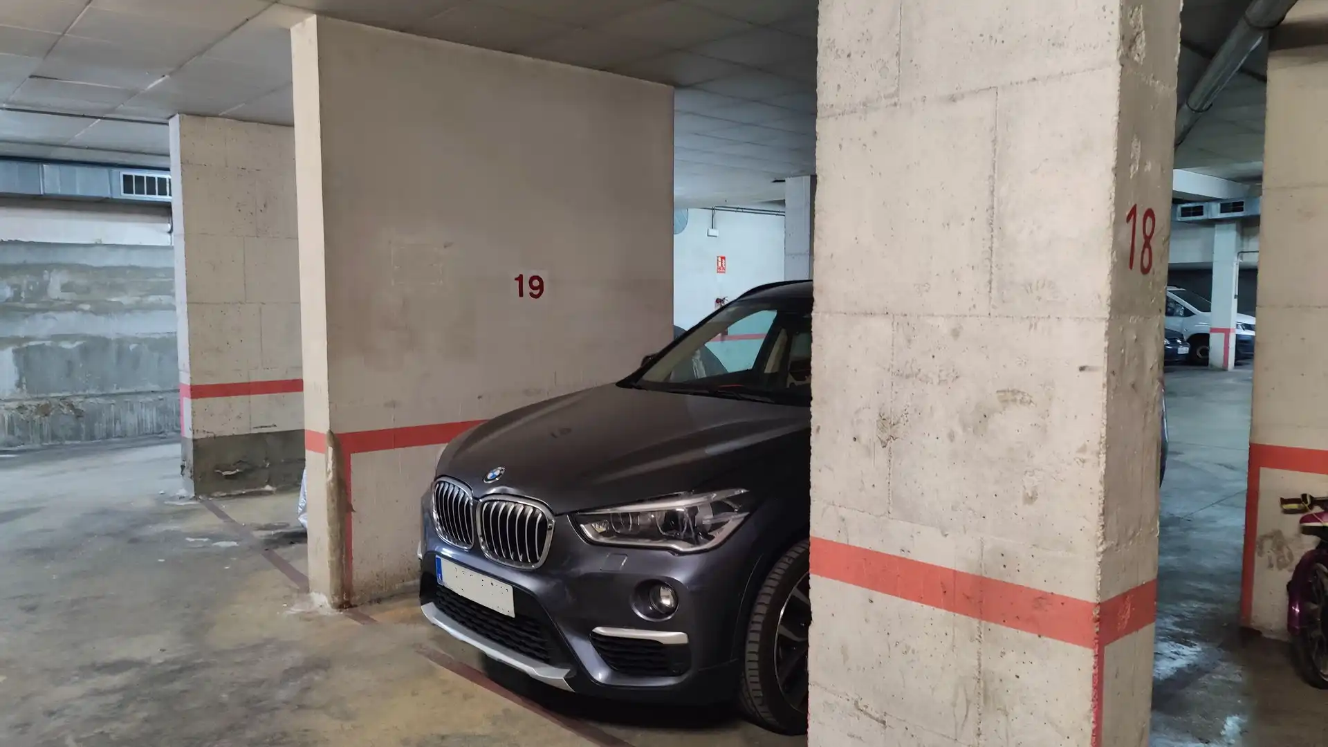 Parking of Garage for rent in Vallirana