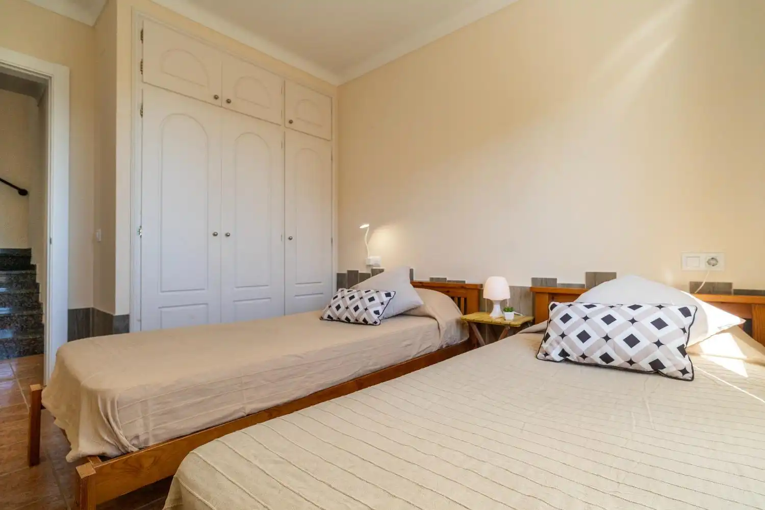 House with pool for sale in Pasaje Vall de Bianya, imagen 43
