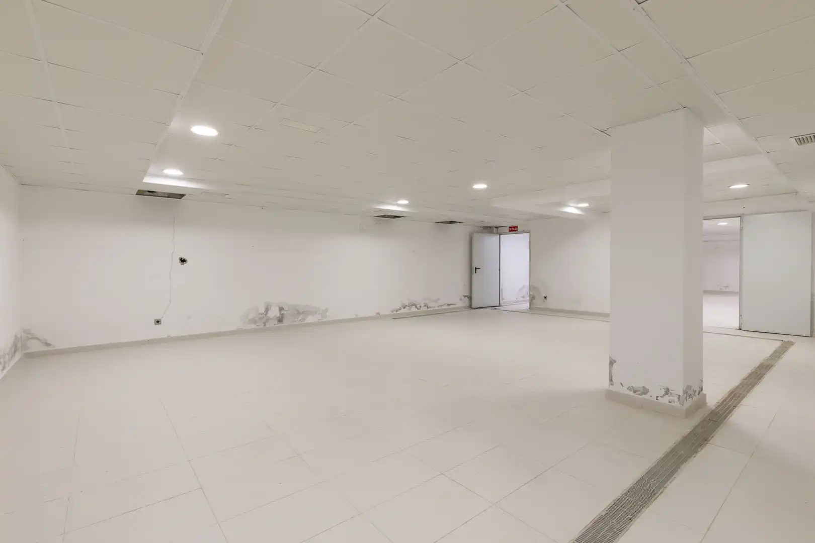 Local comercial en venda a Pl. del Charco, 6, imagen 19