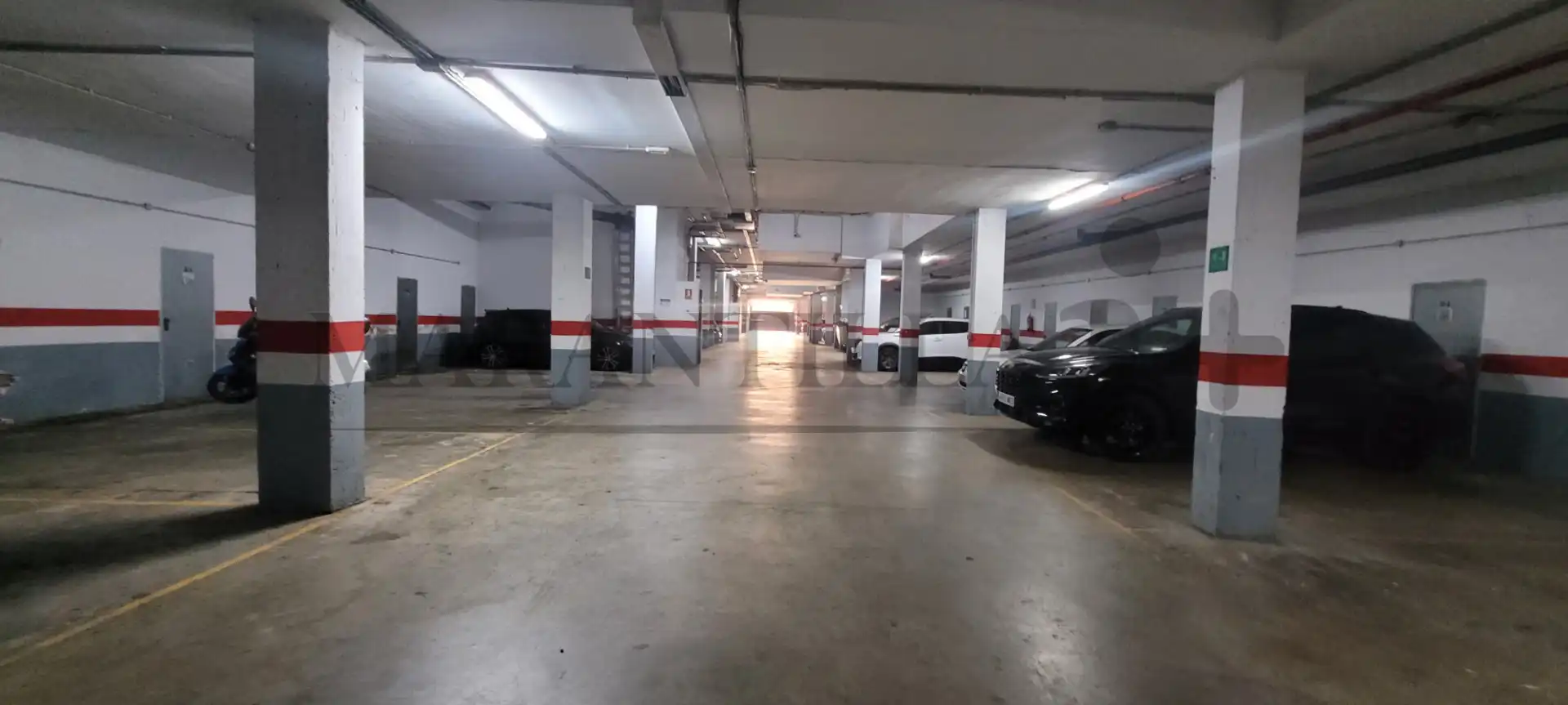 Parking of Flat for sale in Lepe  with Air Conditioner, Terrace and Washing machine