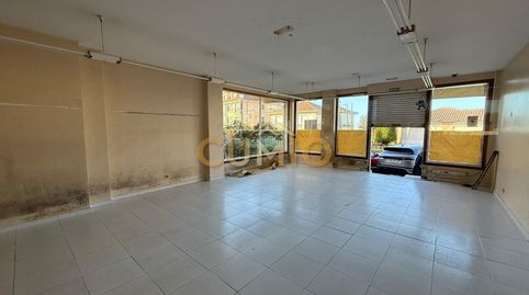 Photo 3 of Premises for rent in Nigrán centro, Nigrán