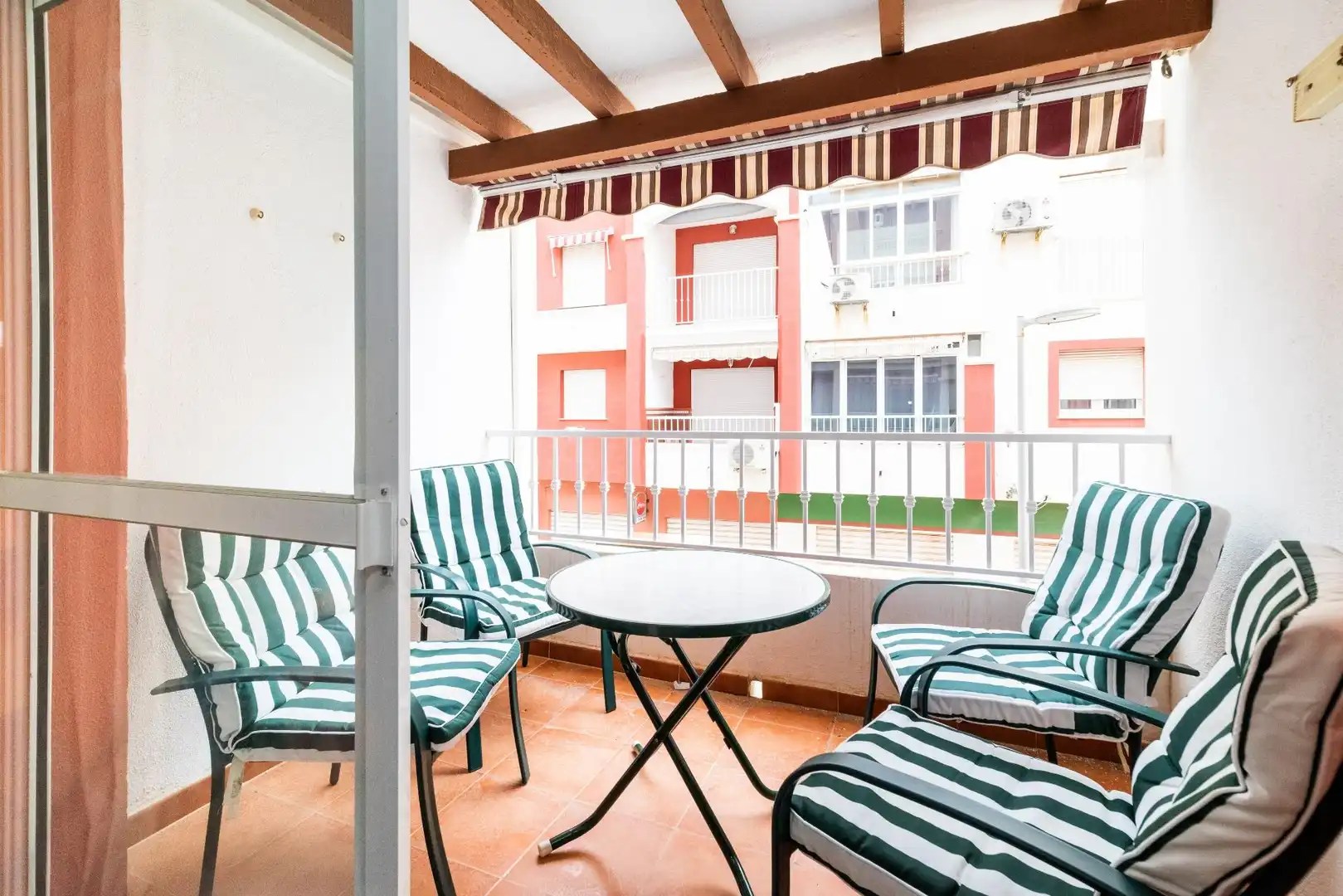 Piso con terraza en venta en Calahonda - Carchuna, imagen 10