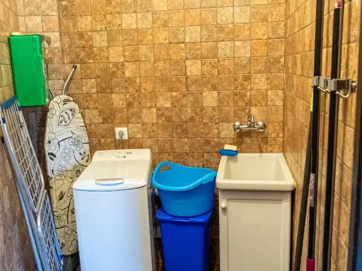 Bathroom of Houses for rent in Iznájar  with Private garden, Storage room and Swimming Pool
