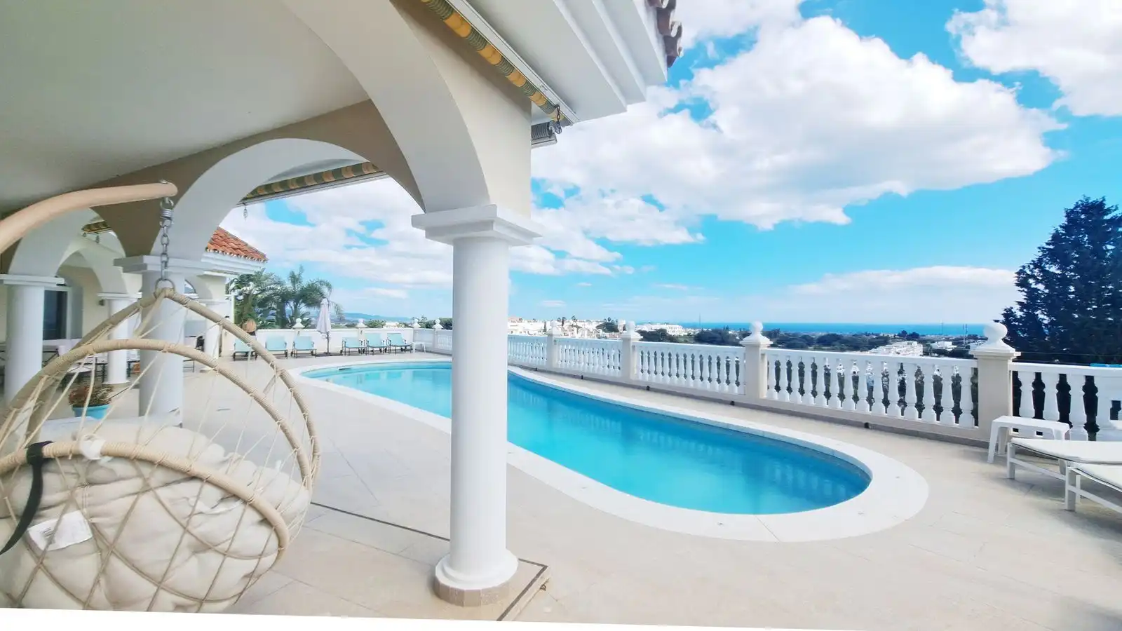 Chalet con piscina en venta en La Quinta, imagen 22