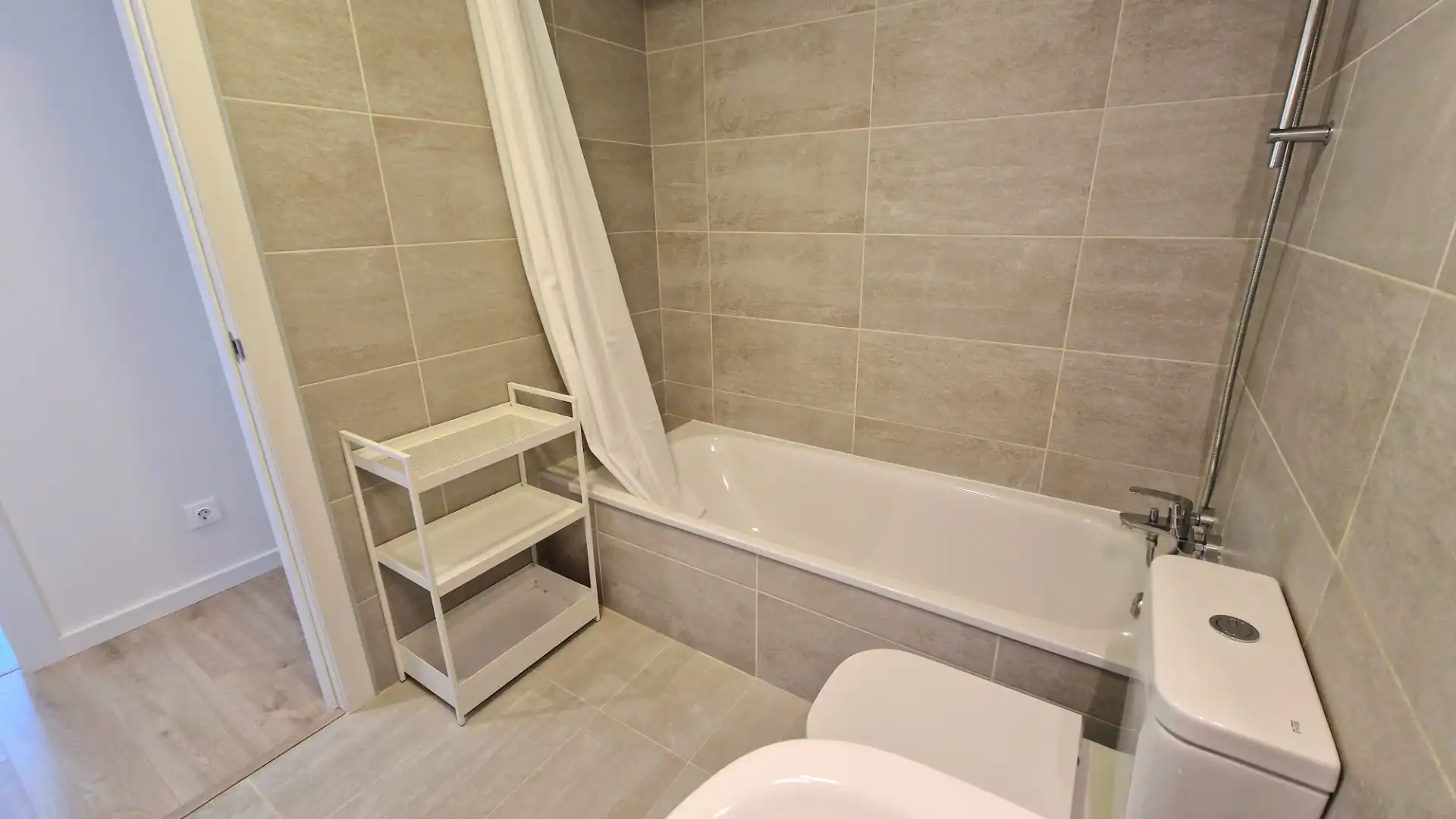 Appartamento con piscina in affitto a Calle Maimónides, imagen 18
