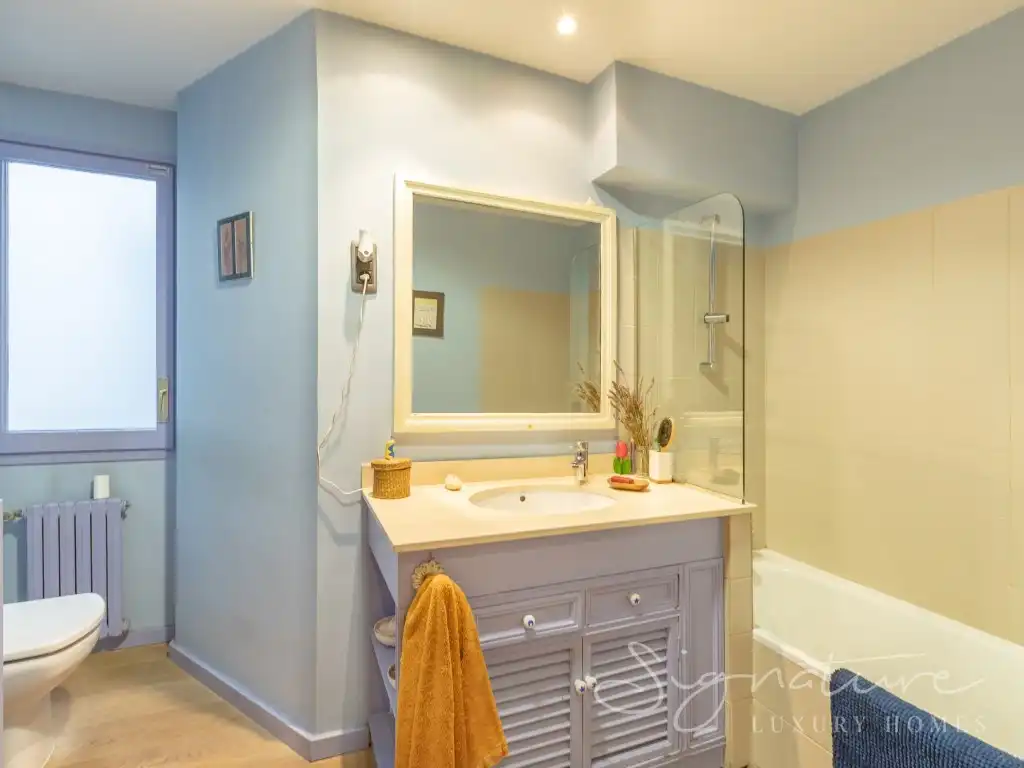 Baño de Ático en venta en Sant Cugat del Vallès con Aire acondicionado
