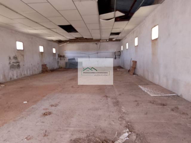 Nave industrial en Venta en Calle la Fuente, 6 en Chumillas