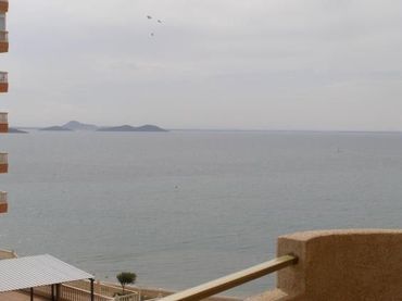 Apartment with balcony to rent in Entremares