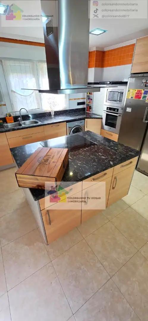 Kitchen of Houses for sale in Sariegos  with Air Conditioner, Heating and Private garden