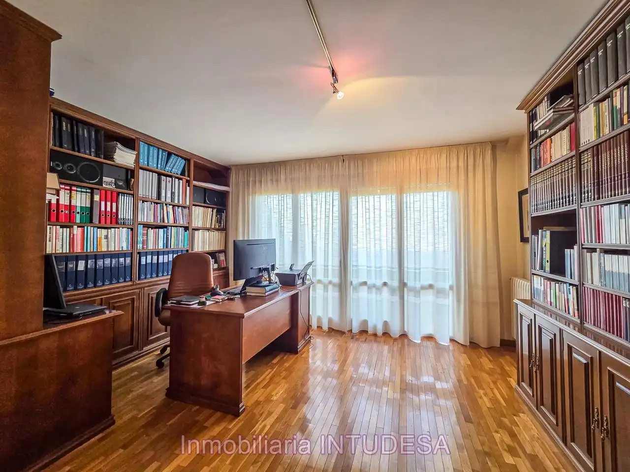 Habitación de Casa o chalet en venta en Fontellas con Aire acondicionado, Calefacción y Jardín privado