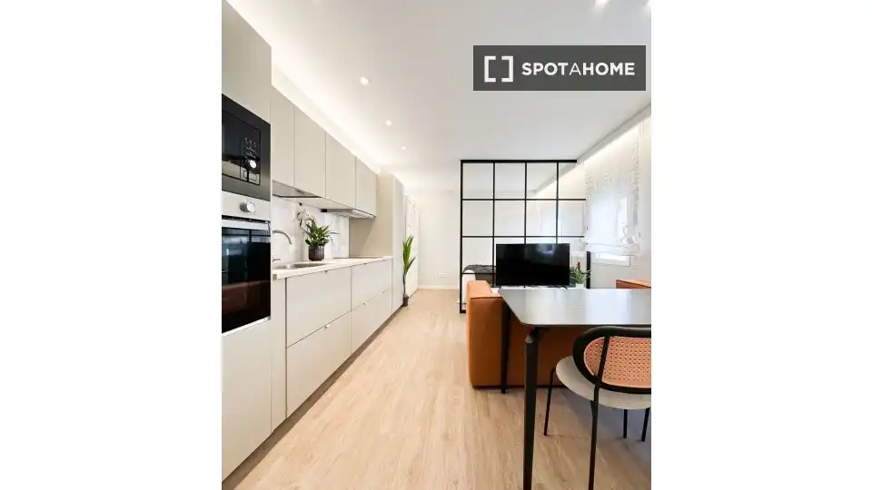 Wohnung zur Miete in Tetuán