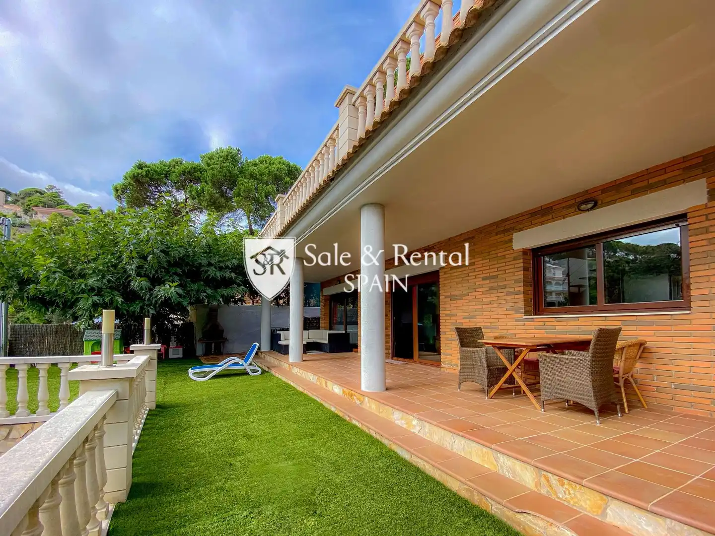 Vista exterior de Casa o xalet en venda en Lloret de Mar amb Aire condicionat, Calefacció i Jardí privat