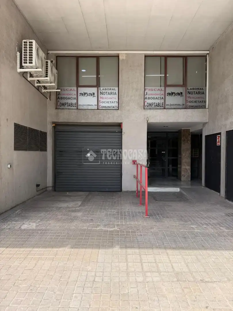 Einzelparkplatz zum Verkauf in Sant Andreu