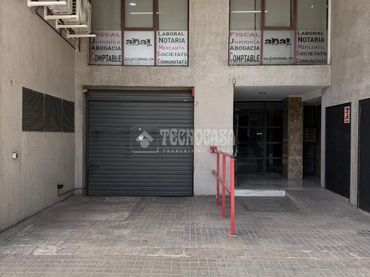 Individual for sale in Sant Andreu
