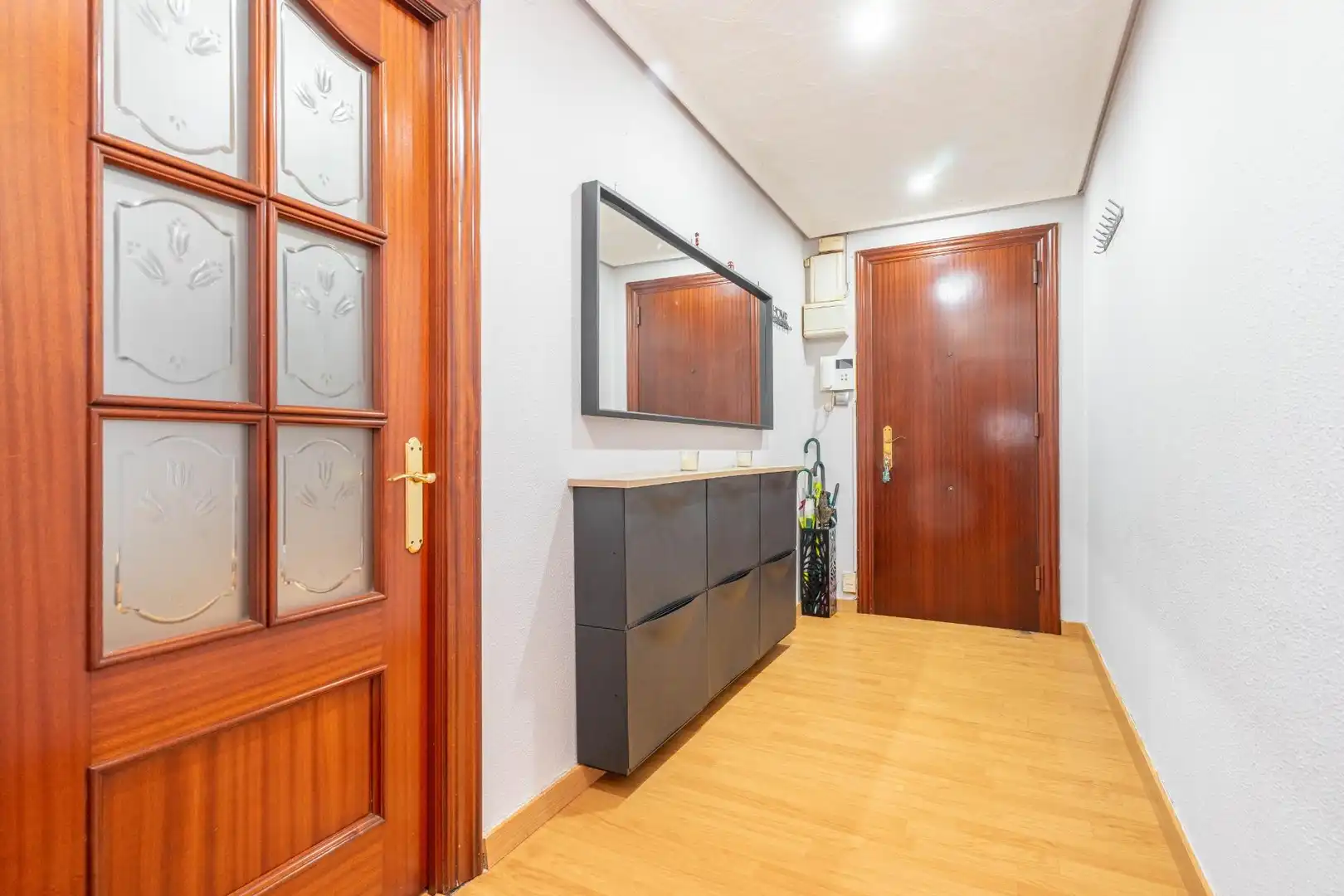 Piso en venta en Gijón  con Calefacción, Terraza y Amueblado