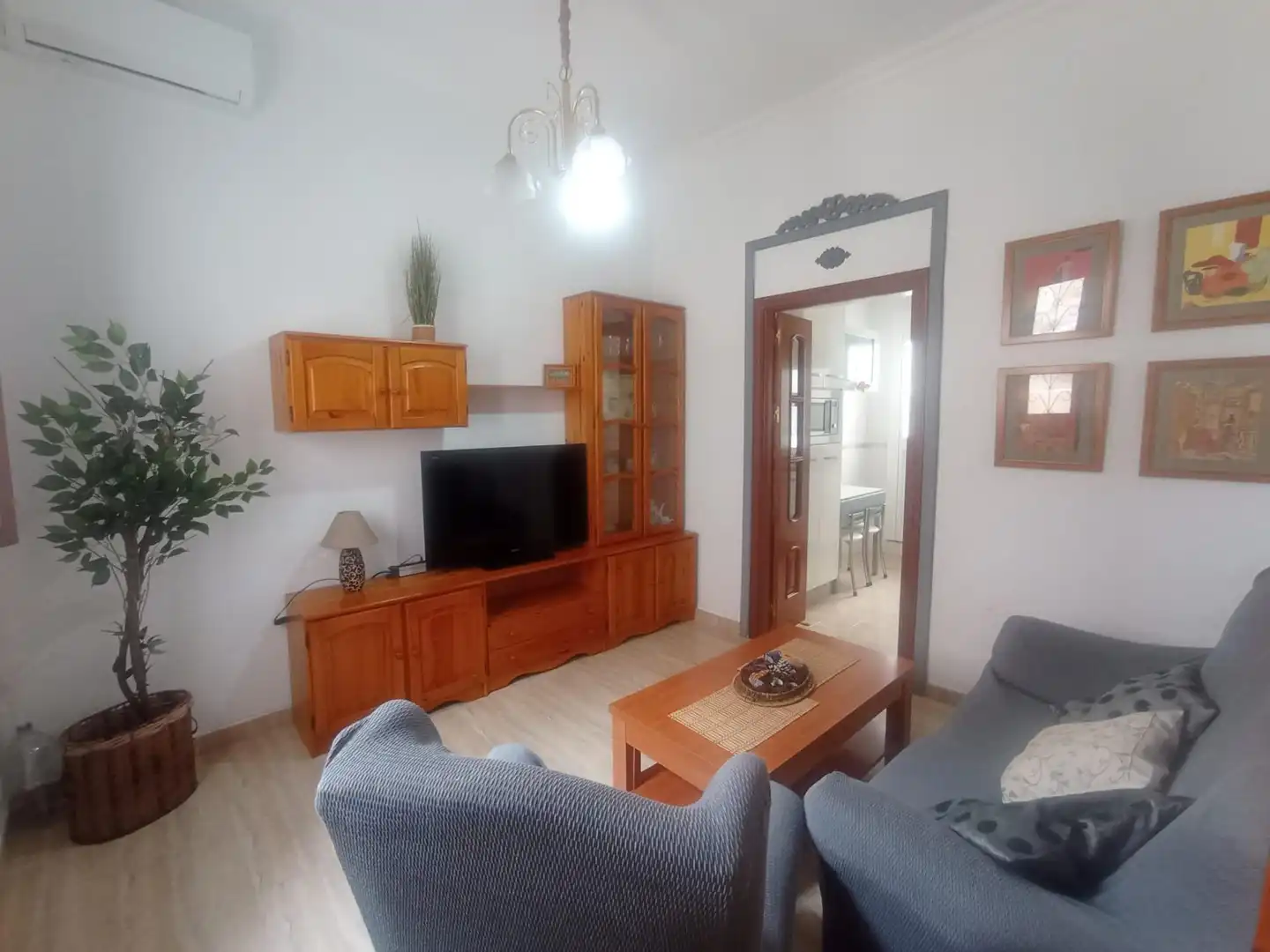 Sala d'estar de Casa o xalet de lloguer en Málaga amb Aire condicionat, Calefacció i Terrassa