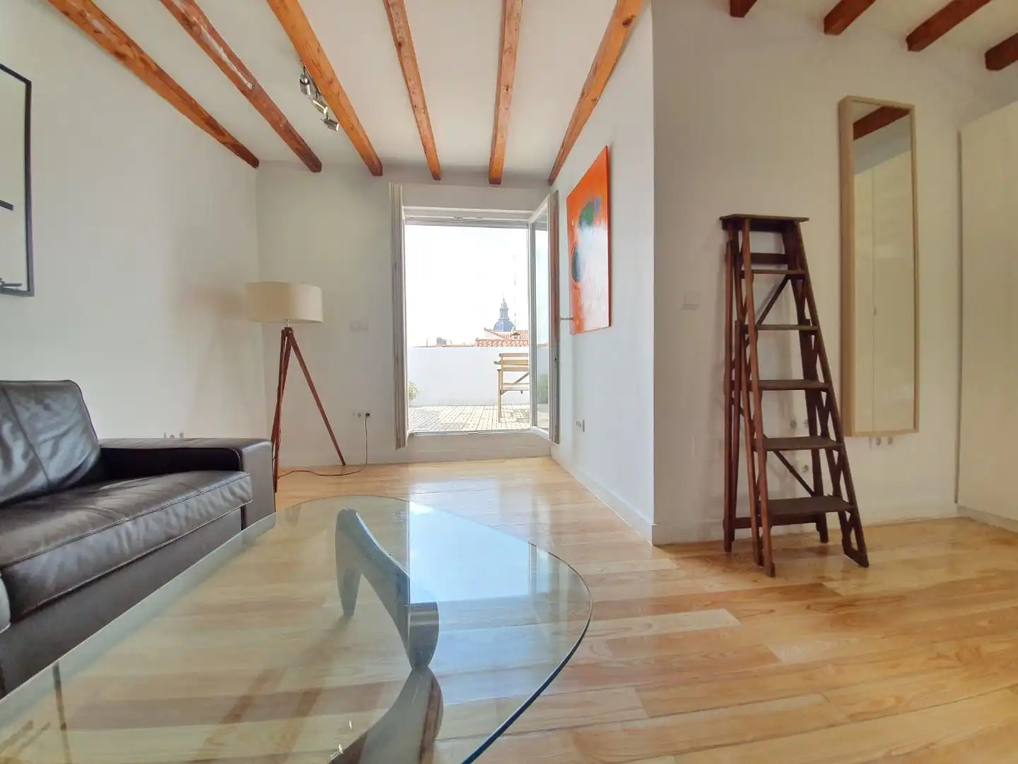 Sala de estar de Ático de alquiler en Madrid con Aire acondicionado, Calefacción y Terraza
